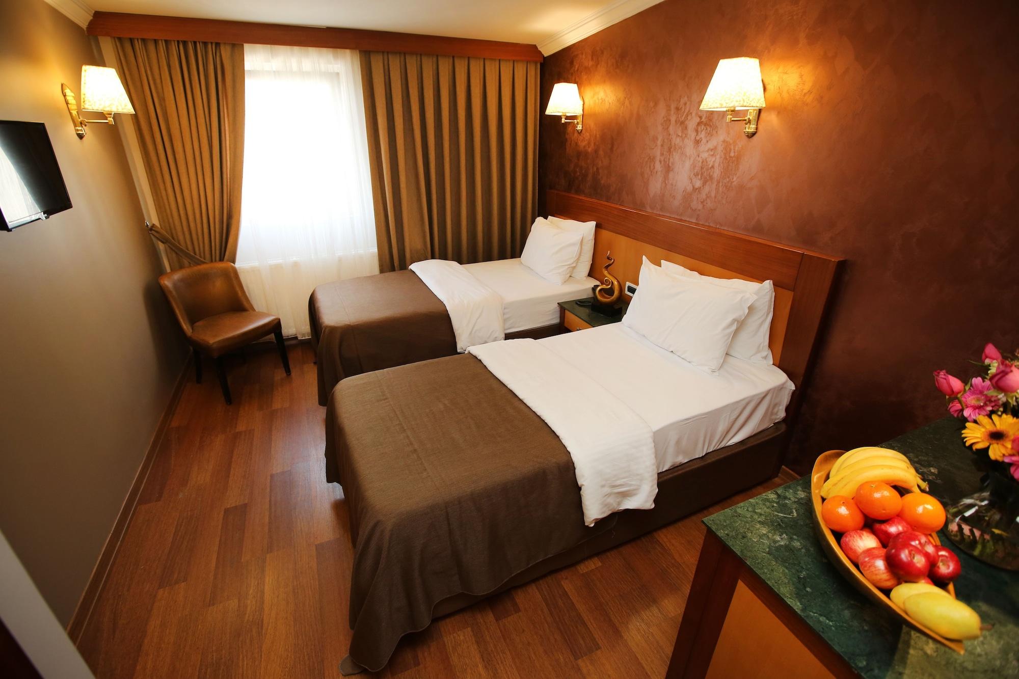 Peak Star Hotel Istanbul Exterior photo