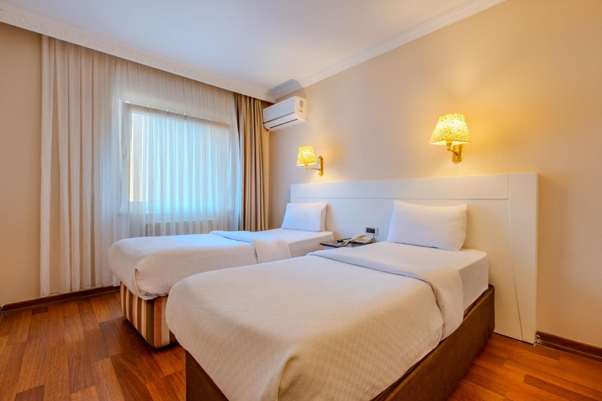 Peak Star Hotel Istanbul Exterior photo