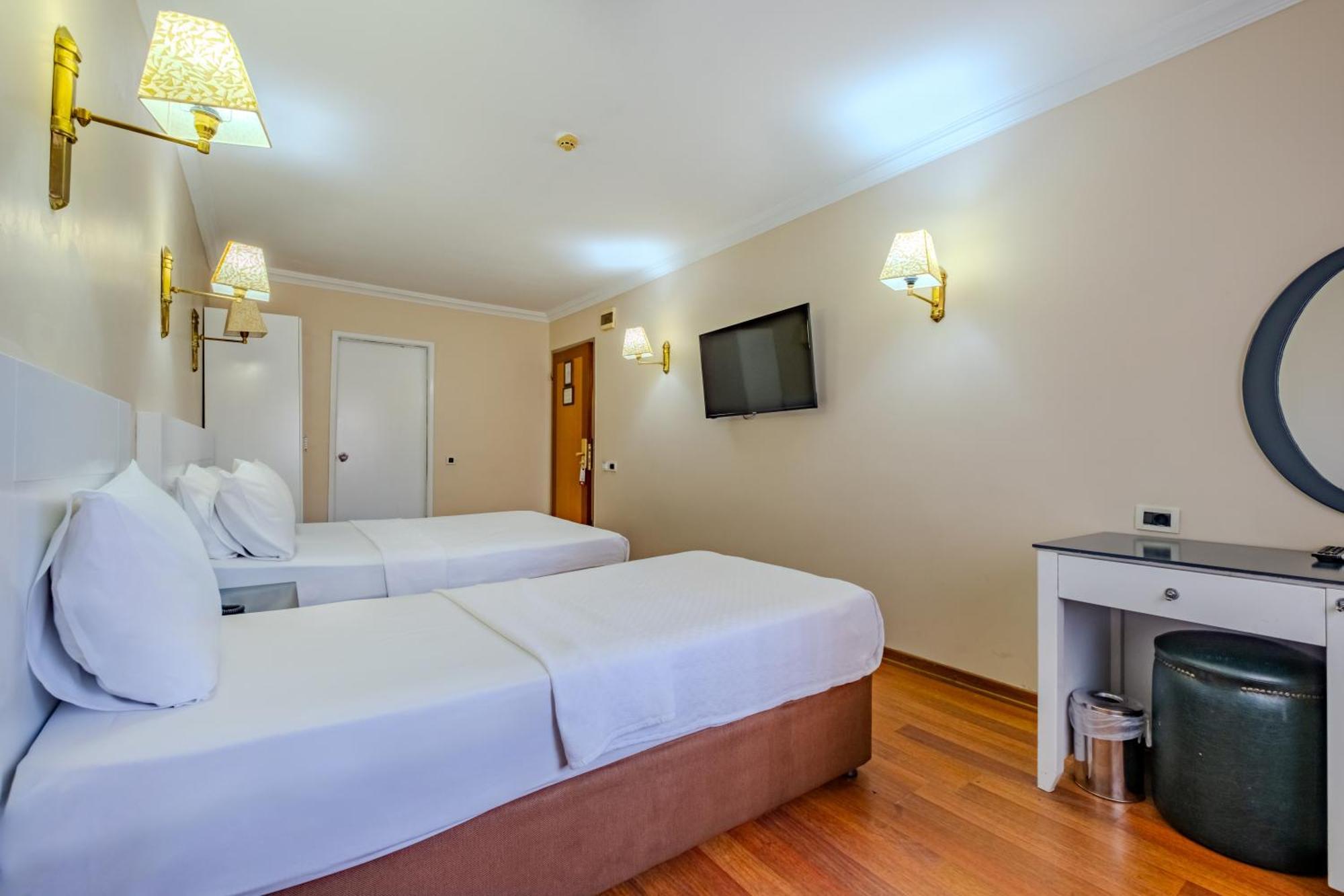 Peak Star Hotel Istanbul Exterior photo